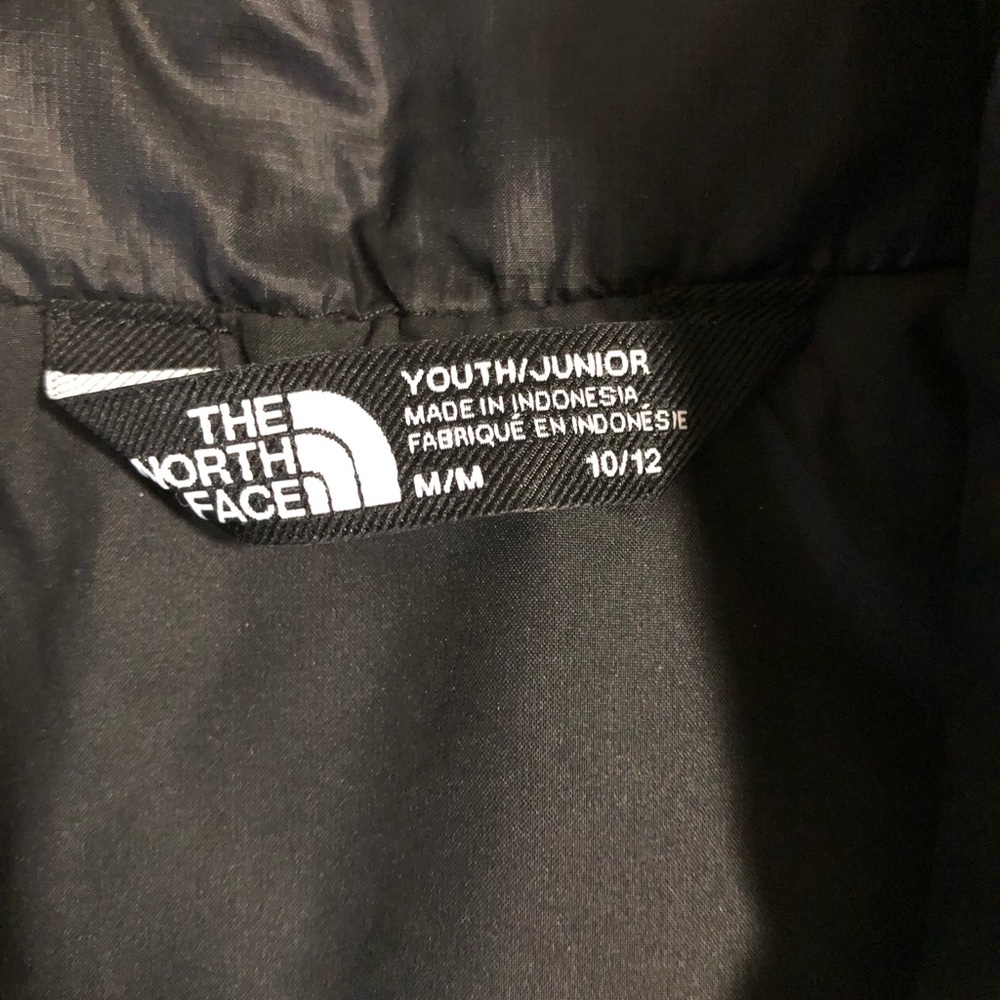 The North Face. Boys. Thermoball. Used. Very good condition - Picture 2 of 3